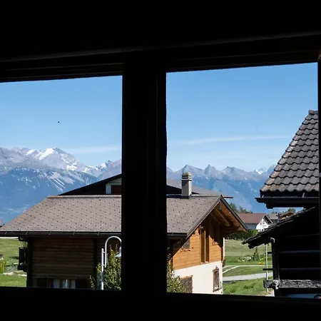 Alpesi faház Ravissante Maison Villageoise A Nax