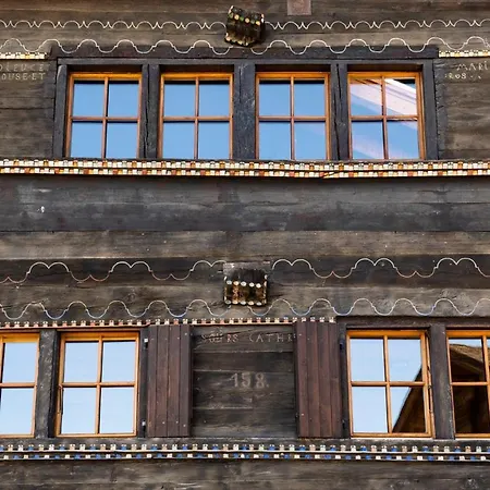Ravissante Maison Villageoise A Chalet Nax
